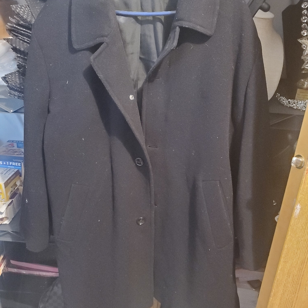Coat - Picture 2 of 2